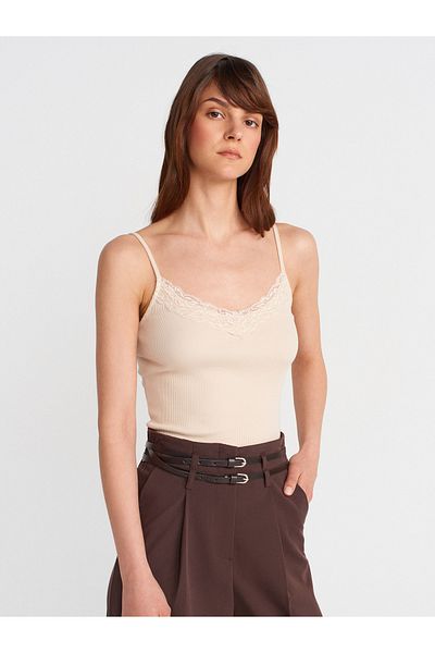 Dilvin 21015 Lace Detailed Ball-Beige