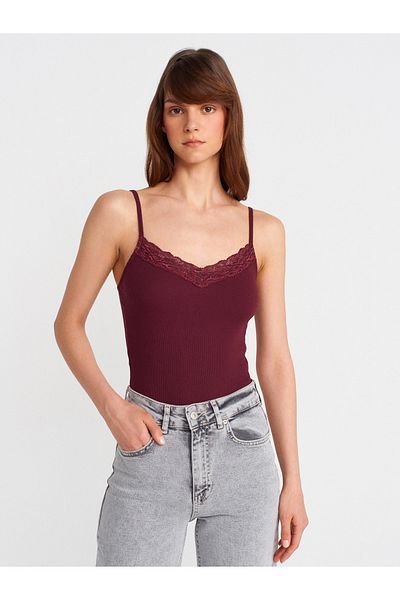 Dilvin 21015 Lace Detailed Ball-Burgundy