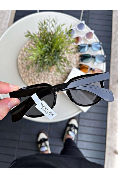 WATCHOFROYAL ROYAL EYEWEAR RE982 - Black SunGlasses