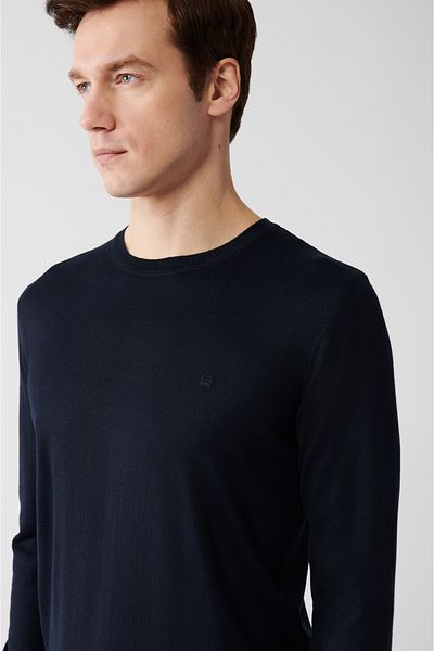 Avva Marineblauer Wollstrickpullover mit Rundhalsausschnitt für Herren B 005013