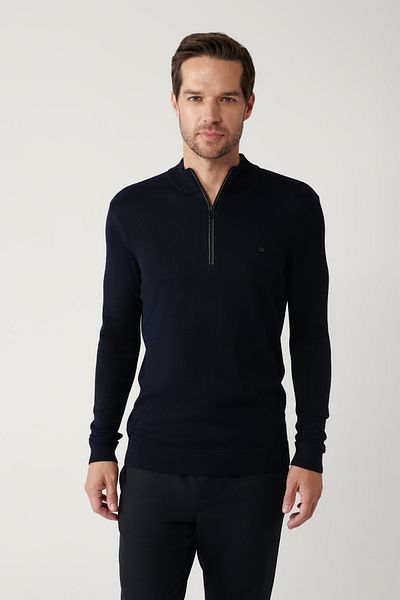 Avva Marineblauer Herren-Strickpullover aus Leder mit Stehkragen und detailliertem Reißverschluss aus Viskose B 005023