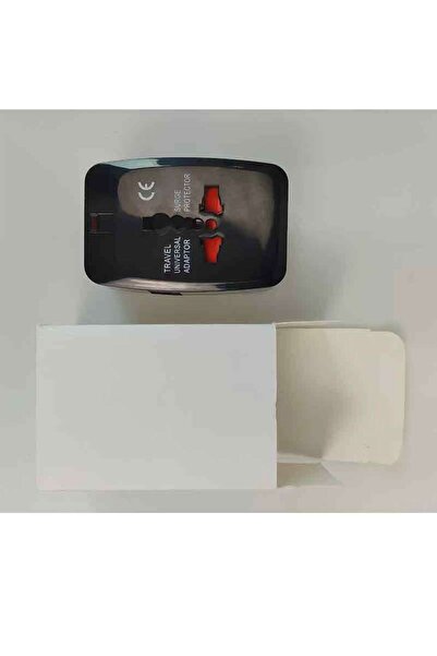 FlashHawk محول سفر عالمي متعدد الاستخدامات مع منفذي USB باللون الأسود