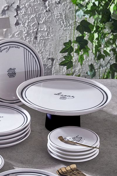 Fecra Back Line 19 Piece Presentation and Service Set