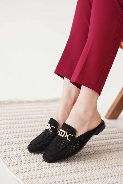 Artgoo Black Women's Daily Comfortable Perforated Masculine Closed Front Stone Daily Home Beach Slippers