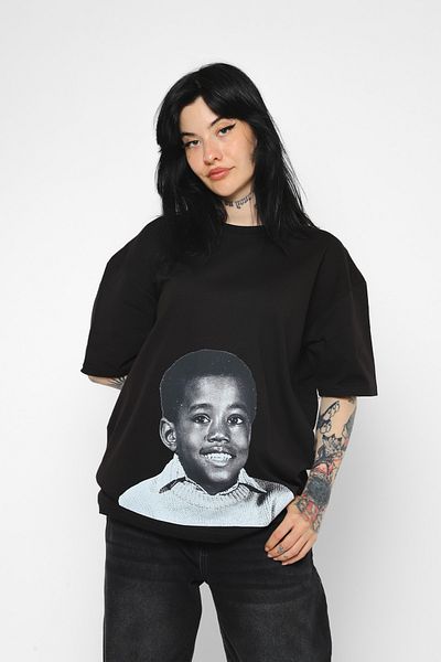Sekizbiraltı Μαύρο μπλουζάκι με στάμπα Kanye West Oversize Unisex