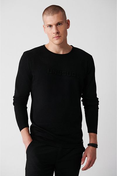 Avva Men's Black Crew Neck Printed Rayon Knitwear Sweater A32Y5033