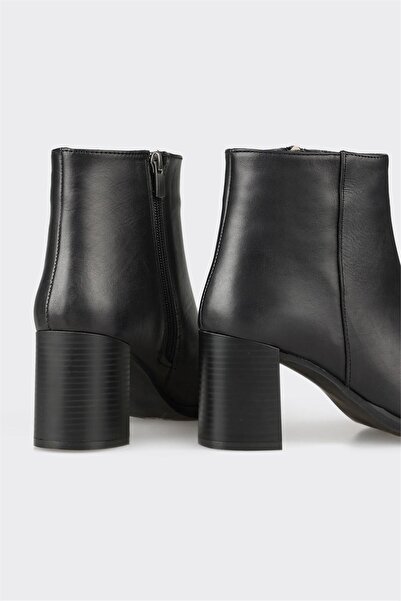 Elle Shoes Siyah Deri Kadın Klasik Yüksek Topuk Bot