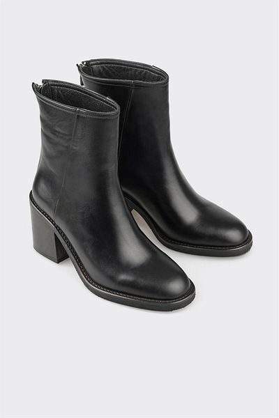Elle Shoes Black Leather Women's Classic Boots