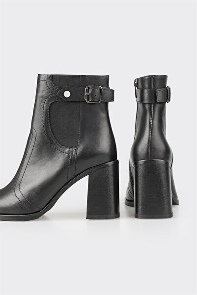Elle Shoes Siyah Deri Kadın Klasik Bot