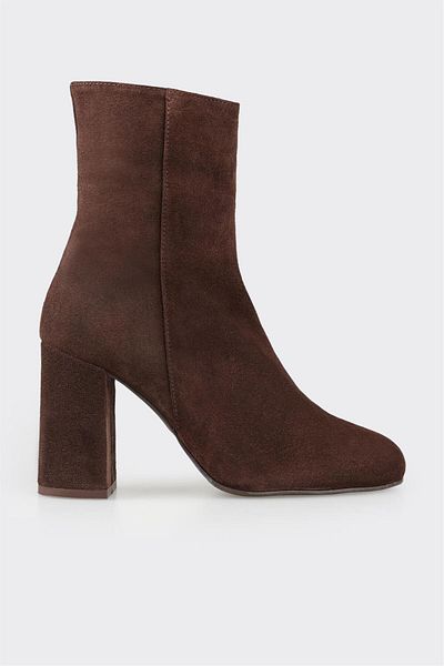 Elle Shoes Καφέ Δερμάτινες Γυναικείες Κλασικές Μπότες