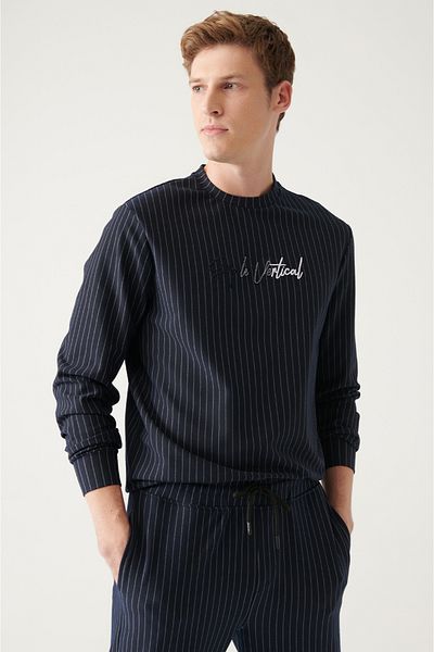 Avva Men's Navy Blue Crew Neck 2 Thread Printed Sweatshirt A22Y1133