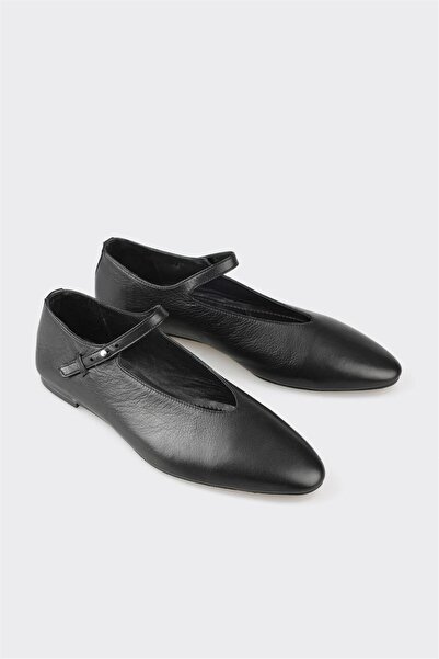 Elle Shoes Black Leather Women's Casual Shoes