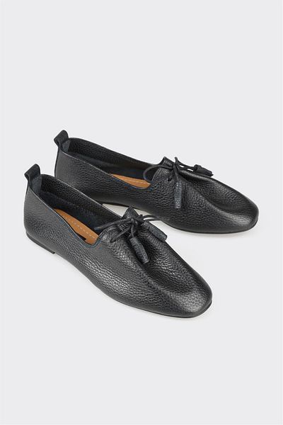 Elle Shoes Black Leather Women's Casual Shoes