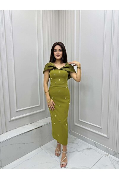 Hennin 25Y4041 HENNİN ELBİSE AÇIK ABİYE STRAPLEZ KALEM İNCİ DETAYLI YAĞ YEŞİLİ