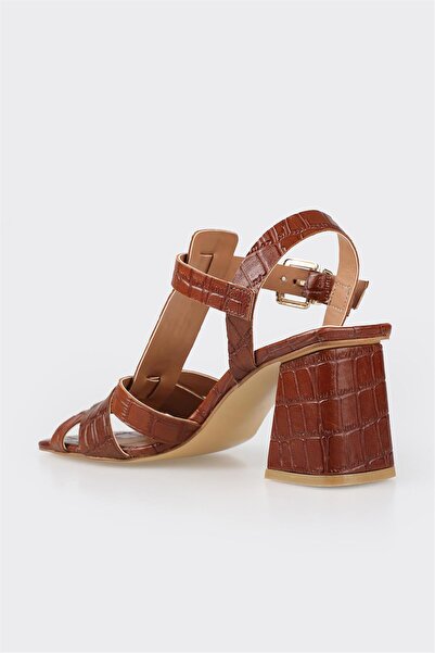 Elle Shoes Hnědé kožené dámské sandály na podpatku