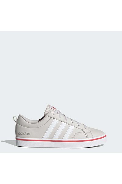 adidas A PACE 2.0-val szemben