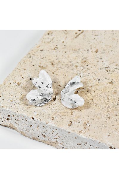 NARRU NARRU earrings, handmade, butterfly-shaped, white and silver, Sierra 05
