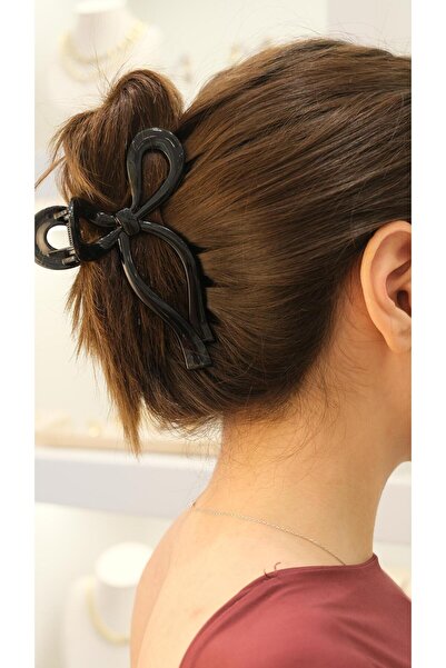 Jerie Large Bow Latch Buckle