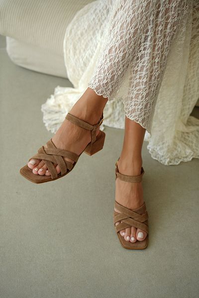 selinshoes Pantofi cu toc de damă Lupie din piele naturală cu detaliu bandă încrucișată - BEIGE SUEDE