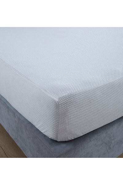 Melis Home Polyester Liquid Proof, Economical Mattress, Fitted