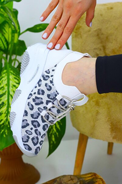 Weynes Pantofi de damă cu model leopard alb cu toc ascuns WSB4076