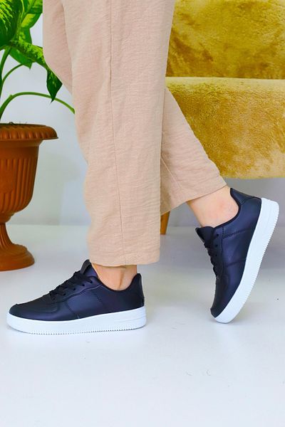 Weynes Unisex Black White Lace-Up Flat Sole Sports Shoes Wsb4080