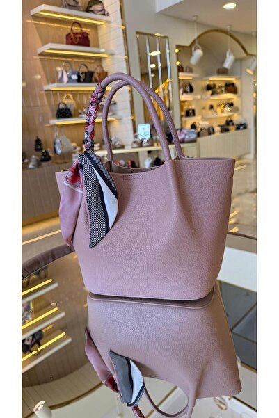 Guja İthal Yumuşak Deri Üç Bölmeli Fularlı Uzun Askılı Kadın Çanta