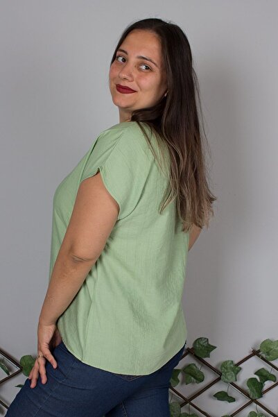 Truva XXL V-Neck Crepe Silk Blend Tiril Tiril Green Blouse – the Meeting of Elegance and Comfort