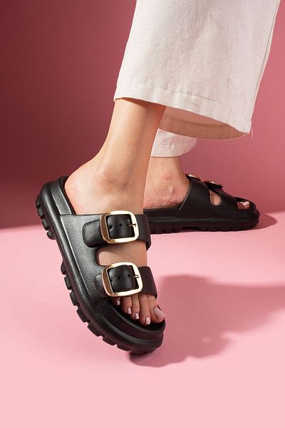 FUGA MODA Sondo Black Double Striped Gold Buckle Detailed Thick Soled Polyurethane Wet Floor Slippers