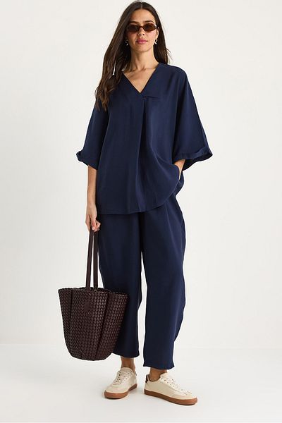 Bianco Lucci Women's V Neck Bat Sleeve Blouse Elastic Waist Pants Modal Set 60283237
