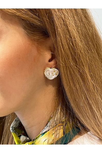 Accessories Vanilla Avenue White Heart Shaped Pearl and Golden Yellow Detailed Daily Use Women's Earrings