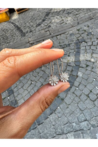 hayaltasari ÇİÇEK MONTÖRLÜ TASARIMLI GÜMÜŞ KÜPE