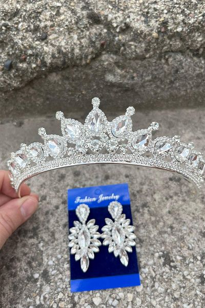 Hobigram Renata Silver Bridal Henna Crown Special Occasion Accessory Women's Crown and Thin Shuttle Earring Set