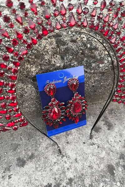 Hobigram Michaelle Burgundy Bridal Henna Crown Special Occasion Accessory Women's Crown and Wide Shuttle Earrings Set