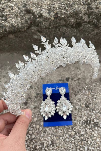 Hobigram Salvatore Silver Bridal Henna Crown Special Day Accessory Women's Crown and Wide Shuttle Earrings Set