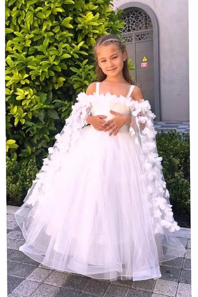 KOKOŞ BEBEK Rochie de mireasa cu flori cu detaliu fluture