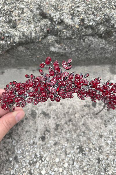 Hobigram Michaelle Burgundy Bridal Henna Tiara Special Occasion Accessory Women's Crown Hair Accessory – Crown, Crystal Stone