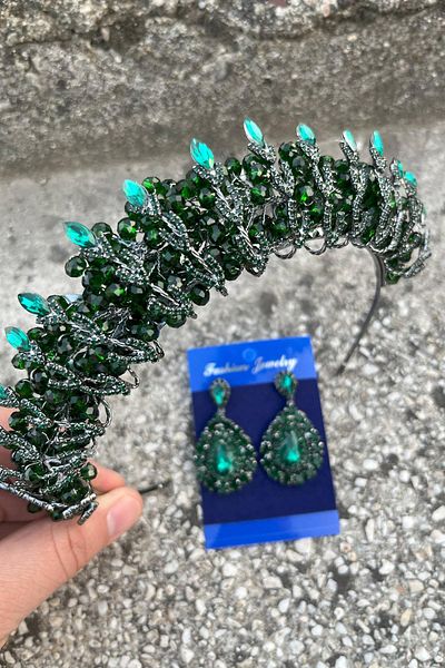 Hobigram Salome Green Bridal Henna Crown Special Occasion Accessory Women's Crown and Drop Shuttle Earrings Set