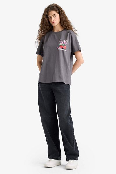 DeFacto Oversize Wide Fit Crew Neck Fruit Back Printed Short Sleeve T-Shirt F6398Ax25Sm