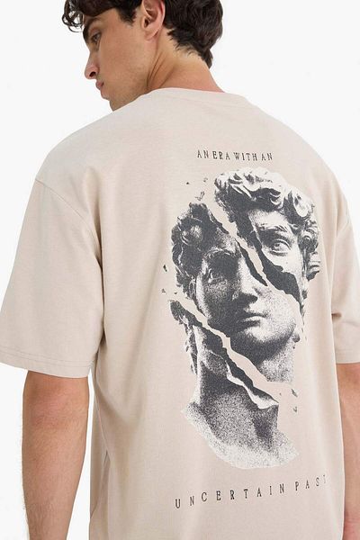DeFacto Boxy Fit Crew Neck Back Printed Short Sleeve T-Shirt E5251Ax25Sm