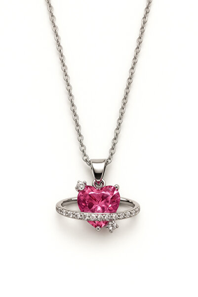 MakeWell قلادة من الفولاذ المقاوم للصدأ مطلية بالذهب مع تصميم قلب