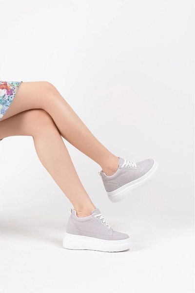 courtaran Sports Shoes with Internal Hidden Heel for Short Women Gray Linen