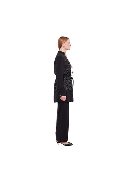 Levidor Lace Detailed Double Suit