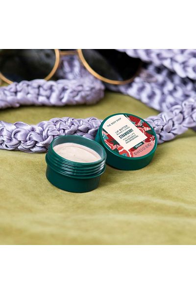 THE BODY SHOP The Body Shop Strawberry Lip Butter 10ml – Nourishing, Fruity Lip Care for Soft & Smooth Lips