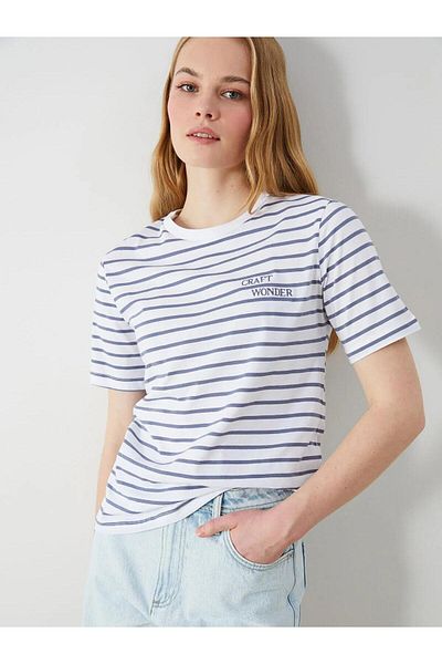 LC Waikiki Γυναικείο μπλουζάκι Lcw Vision Crew Neck ριγέ (S5)