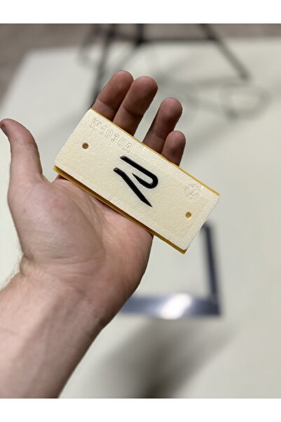 EDEXPORT Volkswagen Scirocco Yeni Nesil R Çamurluk Arması Küçük Boy Piano Black 2.1x4.5 cm