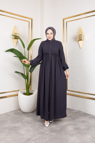 Butik Feracce with Medina Silk Roba