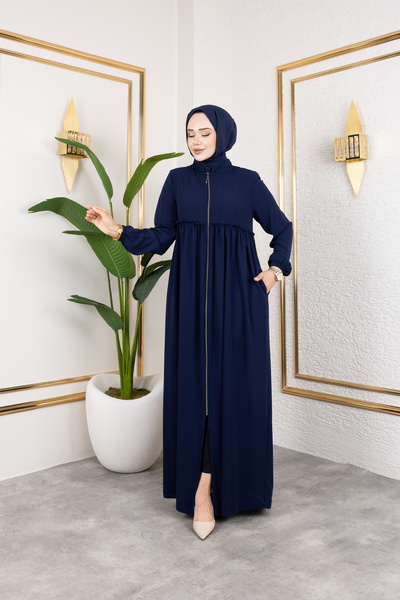 Butik Feracce with Medina Silk Roba