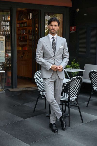 AEK FIORE Men's Light Gray Suit