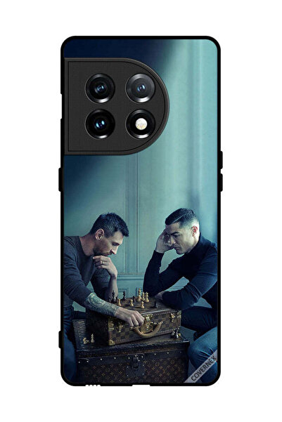 Covernex غطاء حماية لهاتف OnePlus 11 ميسي ضد رونالدو يلعبان الشطرنج